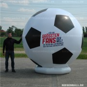 Riesenball Galerie