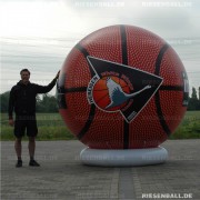 Riesenball Galerie