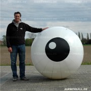 Riesenball Galerie