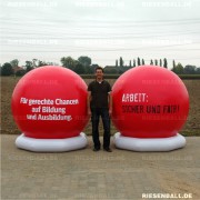 Riesenball Galerie