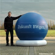Riesenball Galerie