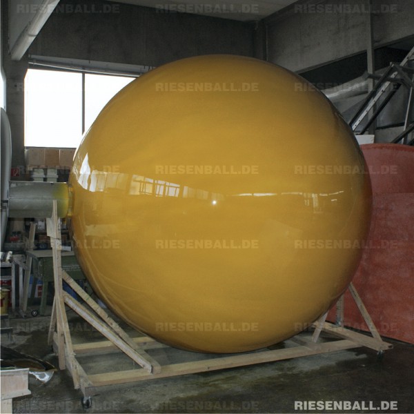 300 cm Riesenball für GFK Formenbau bei Colin Patterson